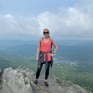 Meet your Posher, Katie